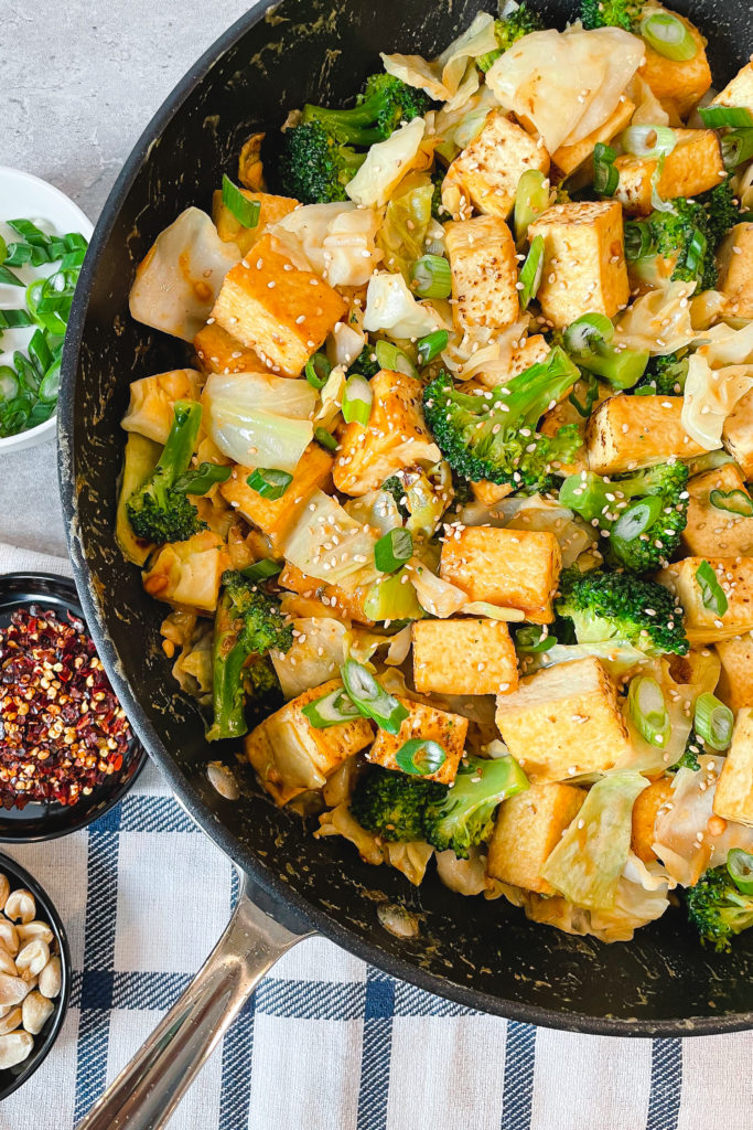 Tofu Vegetable Stir-fry with Peanut Sauce