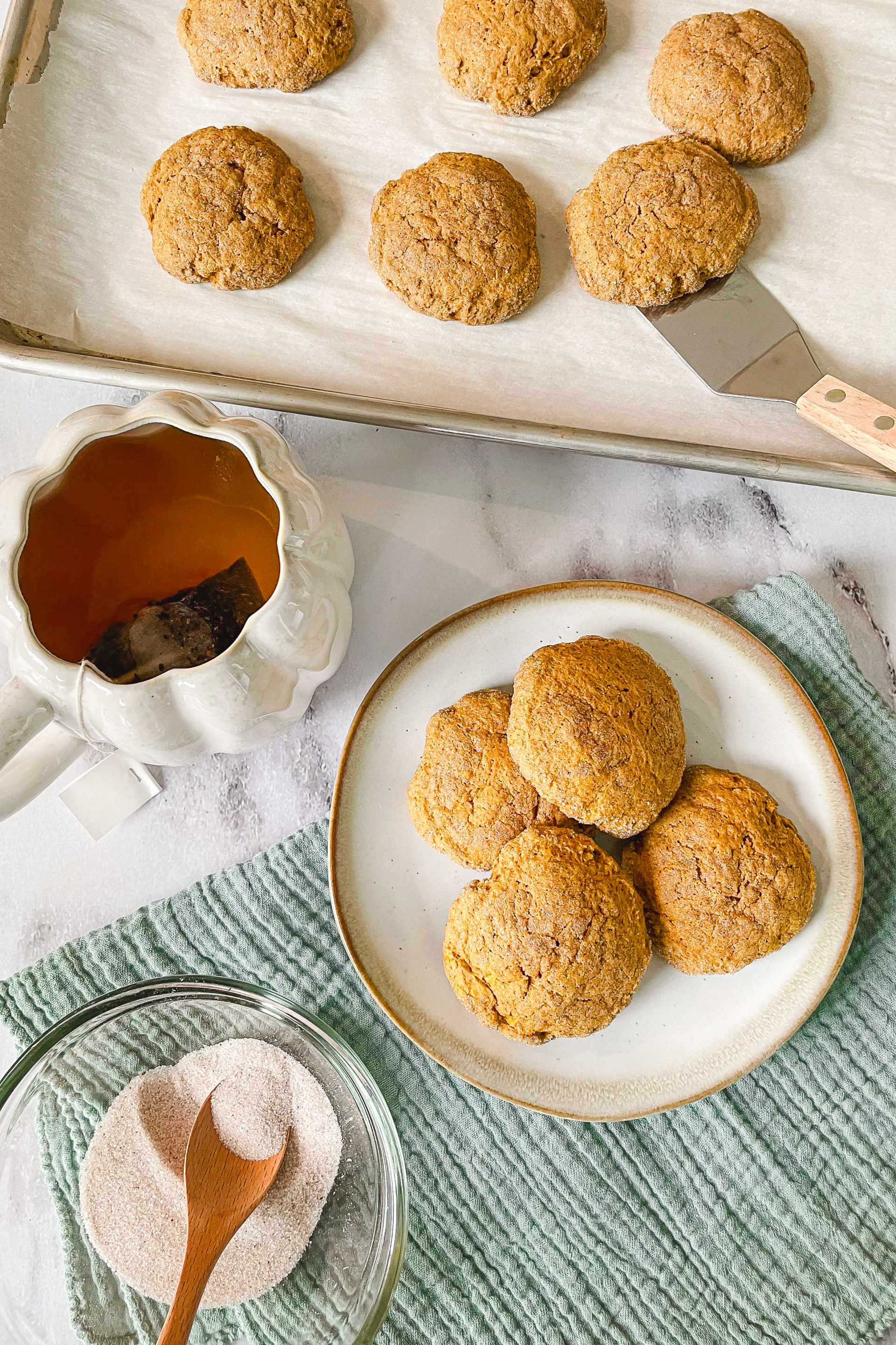 Chewy Cakey Pumpkin Spice Cookies