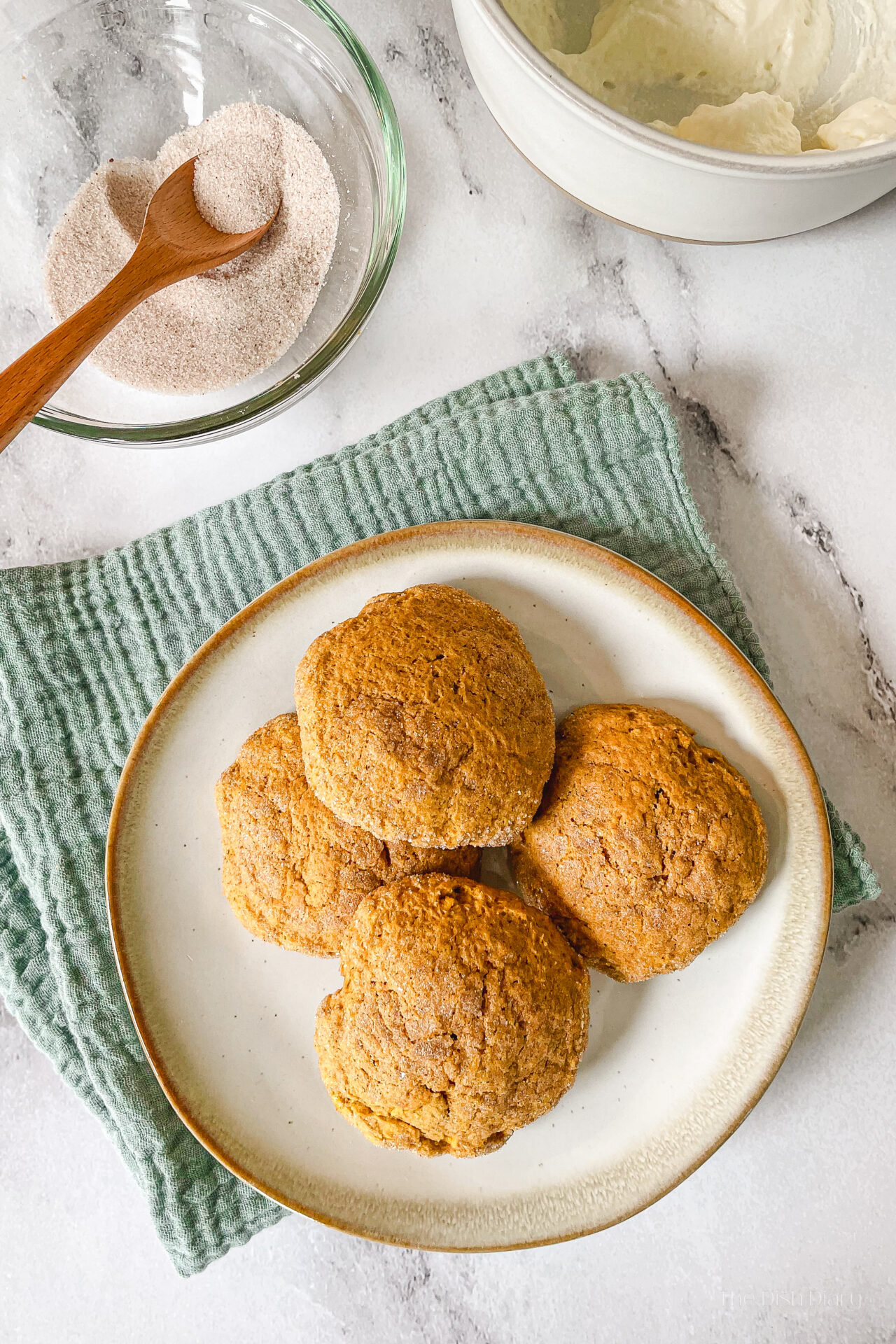 Chewy Cakey Pumpkin Spice Cookies